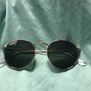 Ray-ban round metal sunglasses